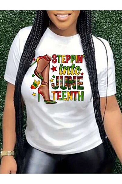 799 قميص بأكمام قصيرة مطبوع عليه نص "Stepin' Into Juneteenth" مصنوع من القطن ...