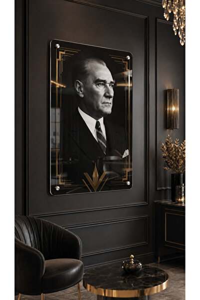Mustafa Kemal Atatürk Portreli Gold Çerçeve Detaylı Siyah Beyaz Lüks Pleksi Tablo
