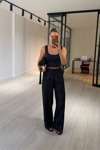 Sezgi Tekin Lace Detailed Lined Scallop Black Trousers
