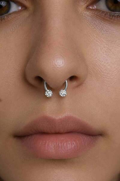 TAKIŞTIR Gümüş Renk Taşlı Cerrahi Çelik Septum Piercing