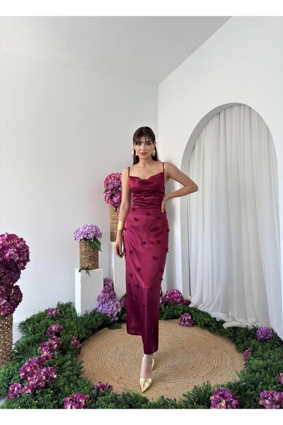 Moda Days فستان نسائي متوسط الطول باللون العنابي مع ياقة ديجاجيه وتطريزات زهو...
