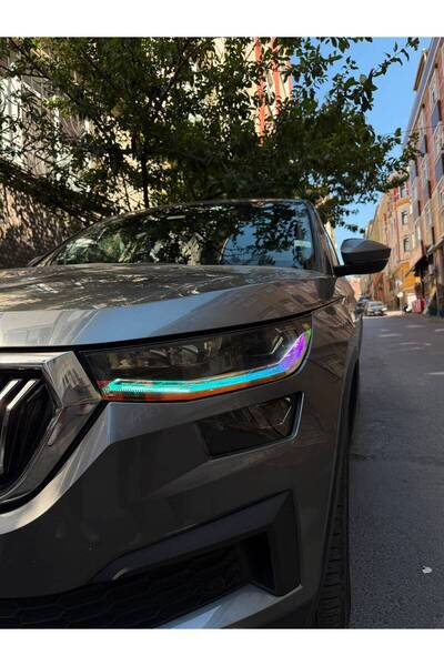 ARKT STİCKER Skoda Kodiaq Gündüz Led Sticker Set 2022-2024 Uyumlu Hologram