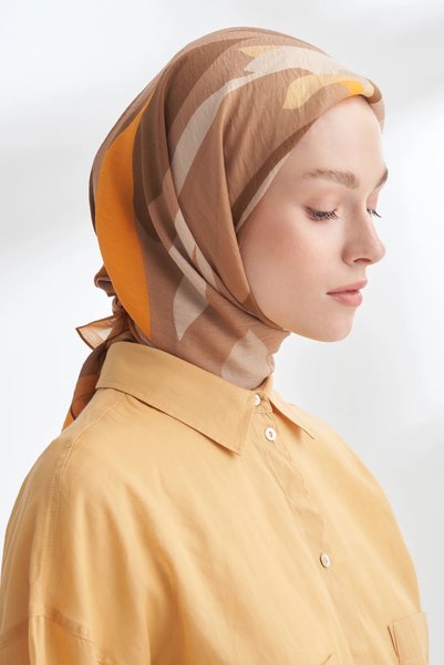 ARMANDA Bloom Flow Desen the Tencel Edit Scarf