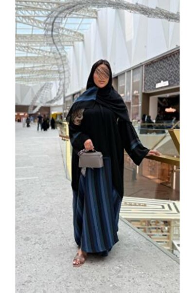 dar laha abaya Abaya D 5119 - with Cobra Crepe and Striped Chiffon fabric, ha...
