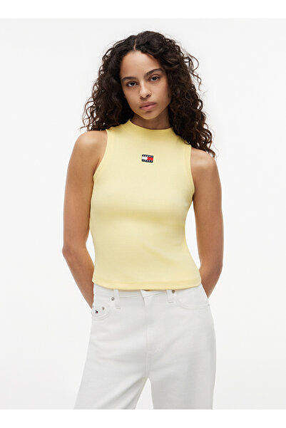 Tommy Jeans Sarı Kadın Nakışlı T-Shirt DW0DW23478ZF0