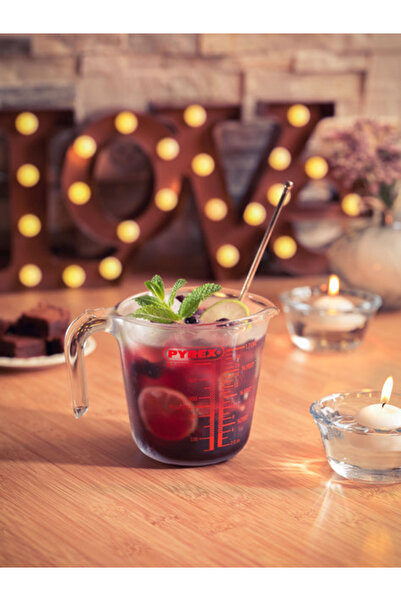 Pyrex CARAFĂ DE STICLĂ CU SCĂRĂ DE MĂRIMI, REZISTENTĂ LA CĂLDURĂ, 0,5 L