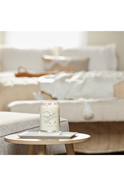 NO BRAND Lumânare parfumată YANKEE CANDLE 567G Gardenia Albă