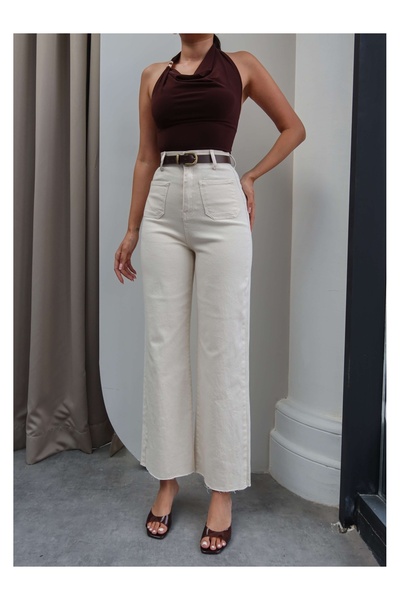 ESRAHELVACI High Waist Jeans with Front Pockets