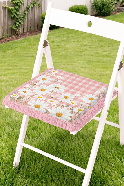 Realhomes Daisy Floral Gingham Patterned Fringed Zippered Chair Cushion - Tas...