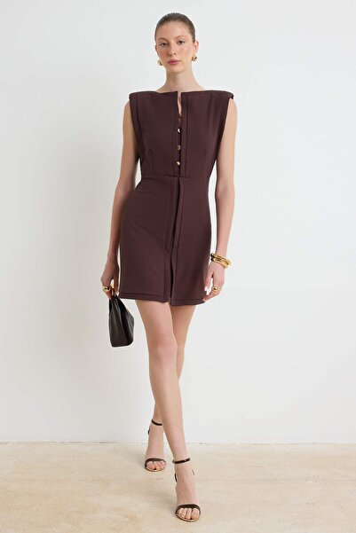 Trendyol Collection Rochie maro, dreaptă, scurtă/mini, țesută TWOSS26EL00433