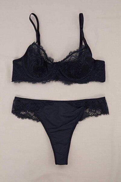 Trendyol Collection Navy Blue Lace Flat Fixed Cup Underwear Set Thmss25Cc00015