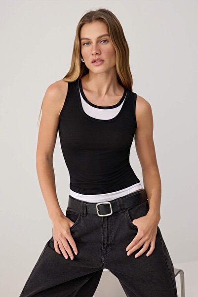 Trendyol Collection قميص داخلي محبوك بدون أكمام ذو ياقة عادية وحزام سميك بالل...