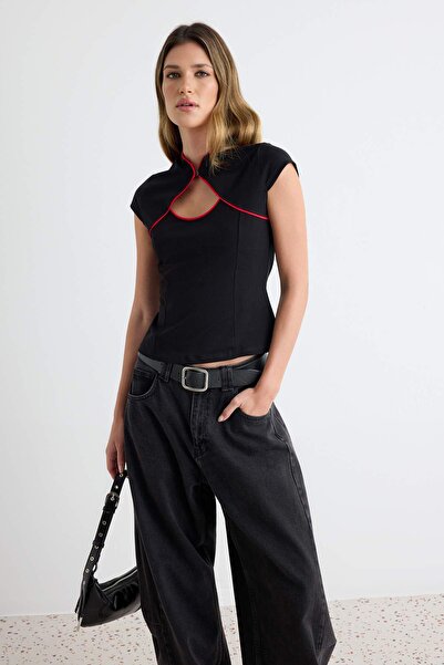 Trendyol Collection Black Plain Fitted/Slim Fit High Neck Ay Sleeve Piping De...