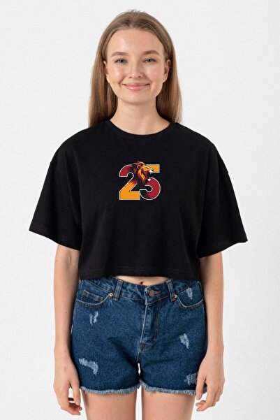 Tshirthane 25 تي شيرت نسائي قصير باللون الأسود من ليون