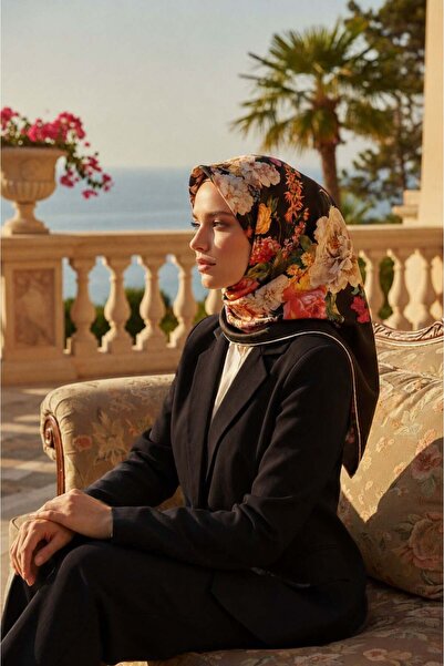 Vissona %100 Twill İpek Büyük Bahar Çiçekleri Desenli Siyah Renkli 90x90 Eşar...