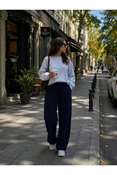 Butik Pantaloni de sport Alerva cu picioare largi