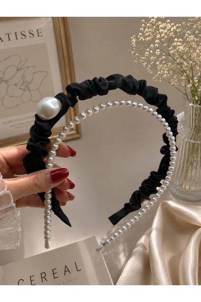modernist Black Gathered Pearl Detailed 2-Piece Crown Set