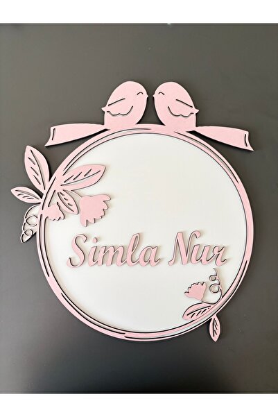 Runc Design Kişiye Özel Ahşap İsimli Duvar Süsü - Kelebekli ve Yaprak Detaylı...