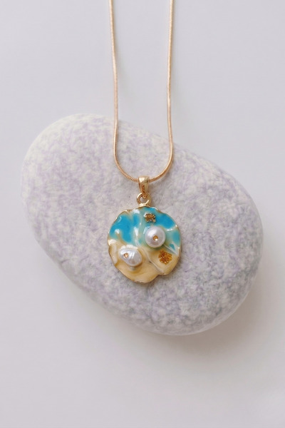 Leo'Stone Vintage Pearl Oyster Motif 3D Painting Design Women's Steel Necklace