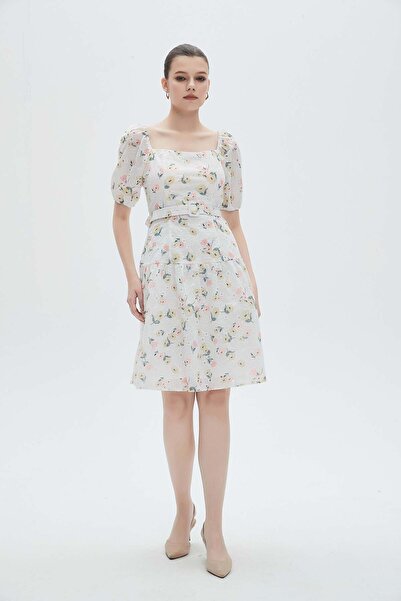 mica Knee-Length Women’s Dress with Half Sleeves
