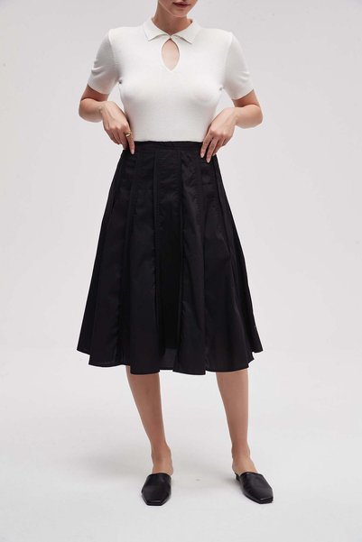 Livia Solid Ruffled Knee-Length Skirt