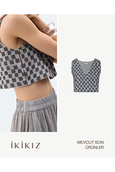 İKİKIZ Kadın Gri Dama Desenli Crop Bluz