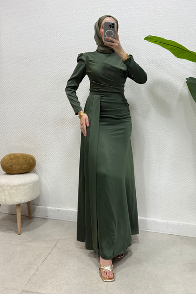Abiye Diyarı Rochie de seară Efnan din satin cu trenă, stil Tesettür