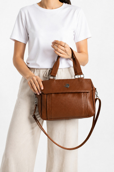 MILANOFOX 5-Compartment Tan Multi-Compartment Women's Hand and Shoulder Bag —...