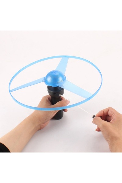 Choice random color Kids Luminous Flying Disc Propeller Toys LED Lighting Pul...