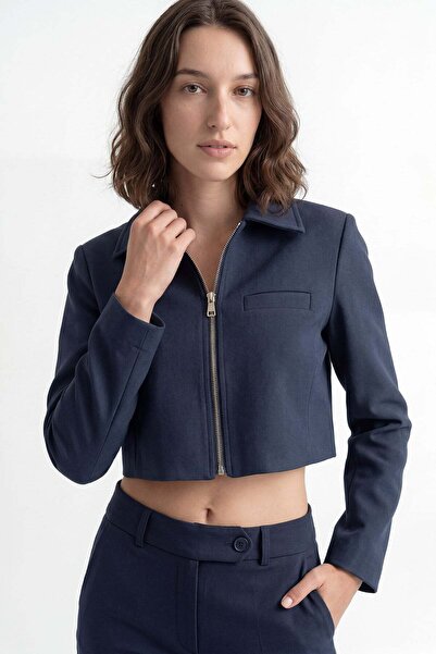 HAKKE Zippered Cashmere Crop Jacket
