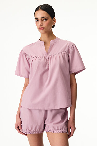 Penti Rosa Blütenblatt-Pyjama-Set mit kurzen Ärmeln und Shorts