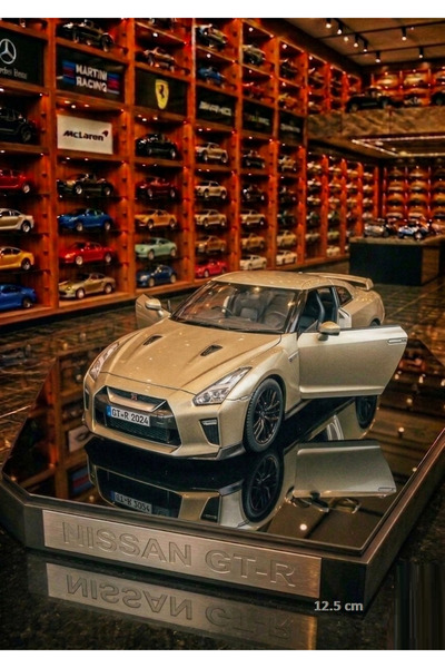 OYUNCAKSAHİLİ Nissan Gtr Metal Araba Kapılar Açılır Farlar Yanar Sesli 12.5cm...