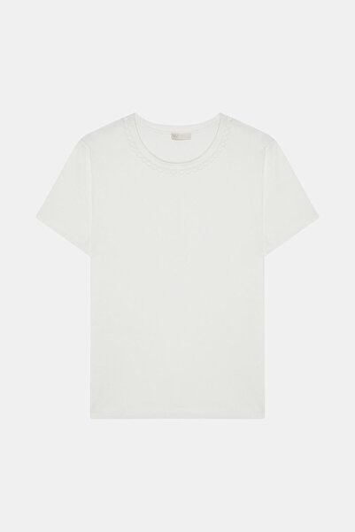 W Collection BEYAZ YAKA DETAYLI TSHIRT