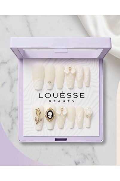 Louesse Beauty Louésse Ivory Cameo Takma Tırnak 12’li – Dantel İnci Vintage G...