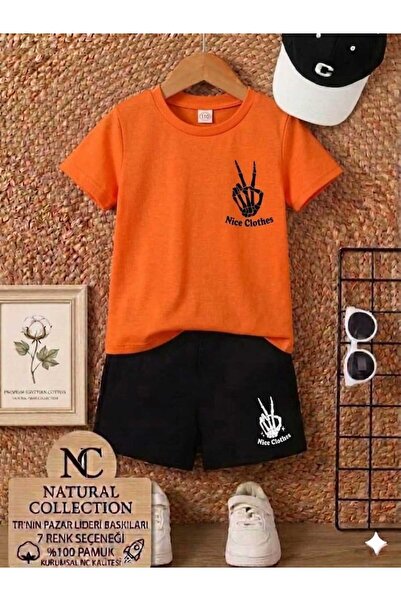 Nice Clothes تي شيرت صيفي للأطفال شورت يونيسكس (طباعة علامة النصر)
