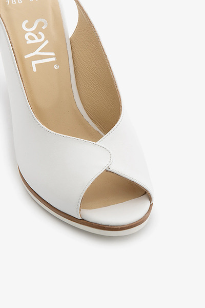 SAYL White Genuine Leather Women's Wedge Heeled Sandals