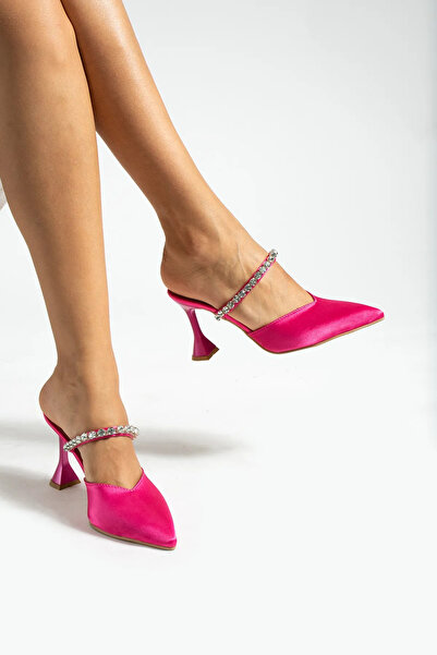 samvinini shoes Taş Detaylı Şık Siyah Topuklu Ayakkabı (9cm)