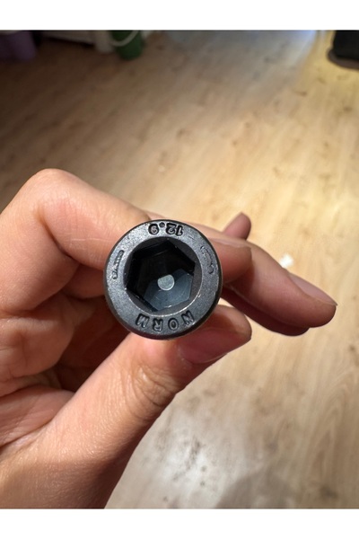 Norm M10x70 12.9 Kalite Siyah İmbus Civata