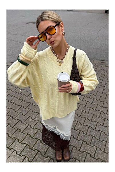 LC Waikiki Nevavm Yellow V-Neck Knitted Patterned Knitwear Women's Sweater Mg...