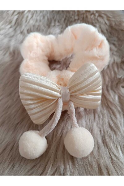 Efna Store Fluffy Bow and Pompom Detailed Furry Plush Bagel Buckle 1 Piece