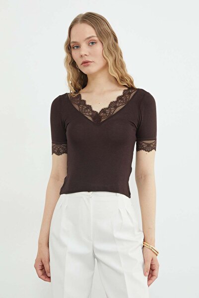 Fulla Moda Slim Fit Transparent Blouse with Lace Sleeves and Collar