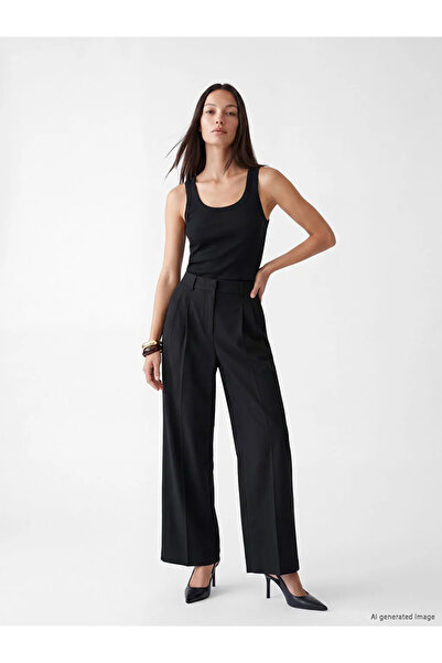 LC Waikiki Black U Neck Women's Athlete