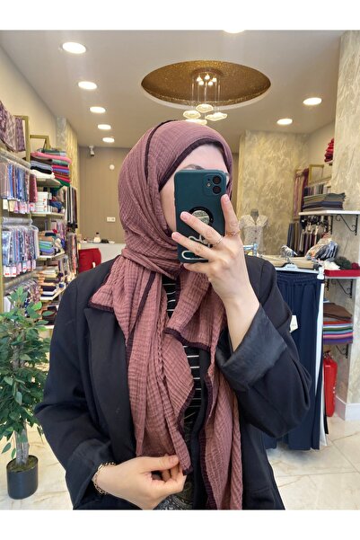QUB شال موسلين مزخرف