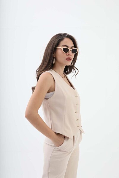 VELİZADE Women's Beige V-Neck Lined Vest with Gold Buttons, Sleeveless Style,...