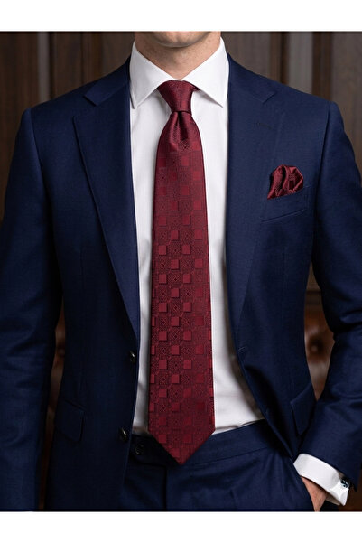 Gutiero Black Claret Red Patterned Classic Tie Set with Handkerchief