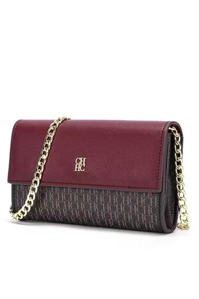 CHCHDIOSA CH Burgundy monogrammed chain crossbody bag with a sophisticated fl...