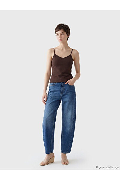 LC Waikiki Nevavm Barrel Fit Women's Jean Pants with a Difference