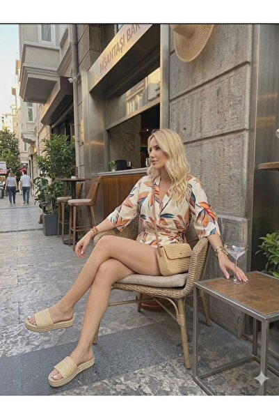 forte bella Front Tie Detail Trendy Patterned Mini Shorts Top and Bottom Set