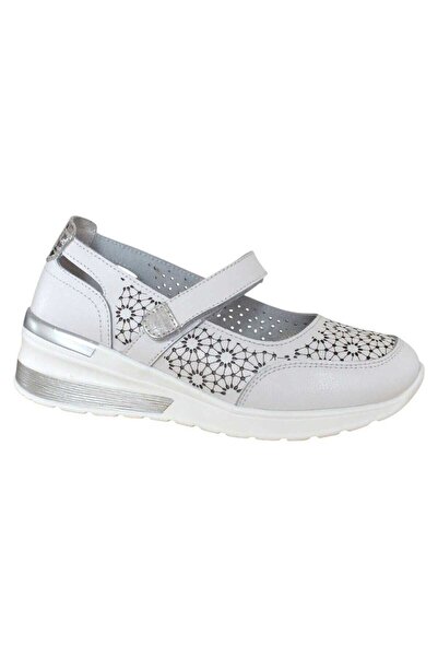 Maria Conti leather shoes, with orthopedic sole, barrette and adjustable stra...