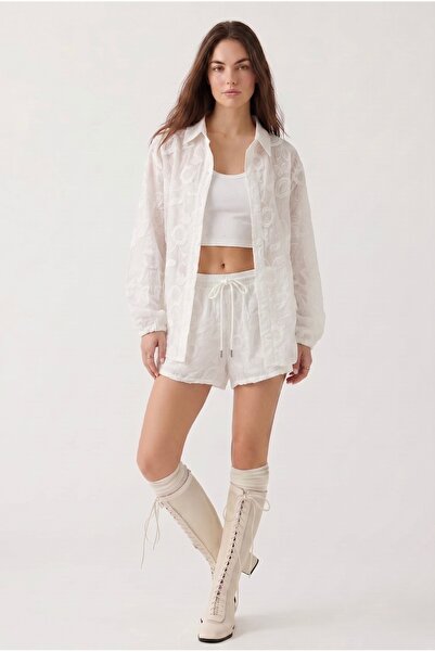 Neden Tekstil White Bohemian Embroidered Long Sleeve Shirt Mini Shorts Set